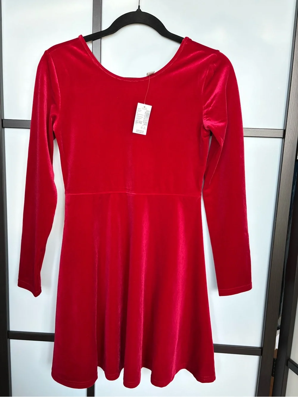 The Children’s Place Girls XL 14 Red Velvet Long Sleeve Holiday Dress NWT